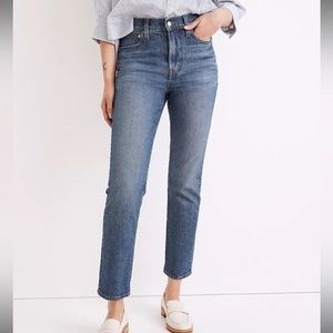 NWT Madewell The Perfect Vintage Jean Straight Leg High Waisted Med Wash…